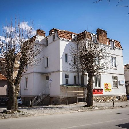 Darki Apartment - Bazaar Location With Free Parking Ochryda Zewnętrze zdjęcie